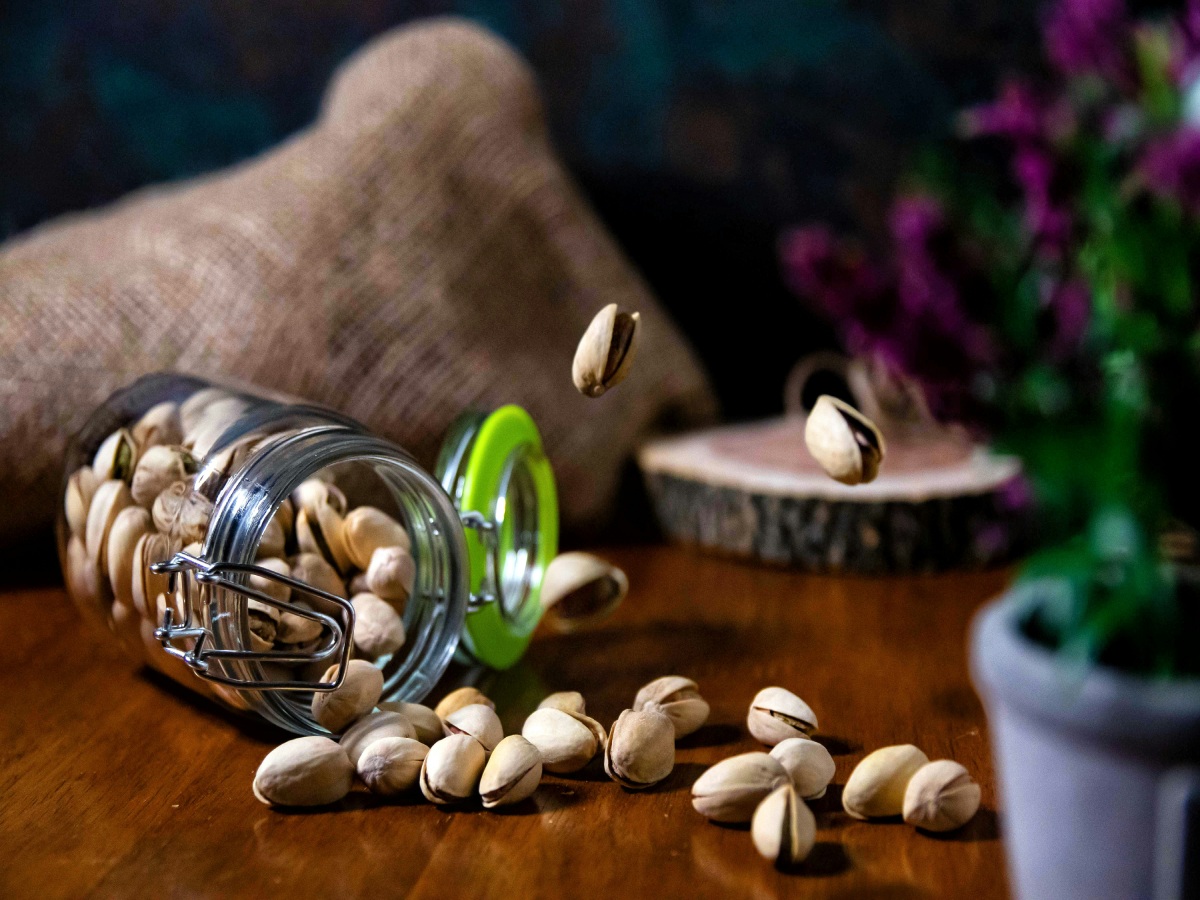 bote de pistachos