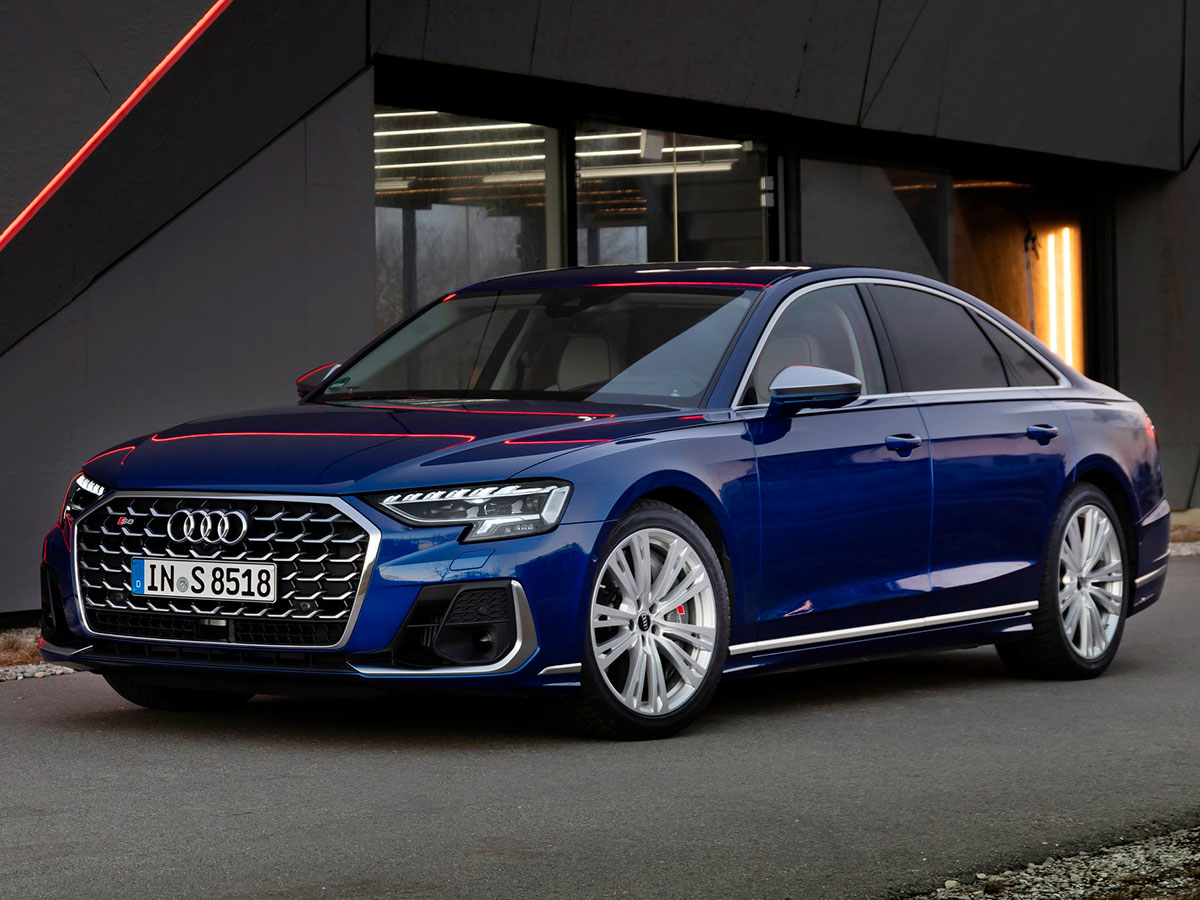 Audi S8 azul