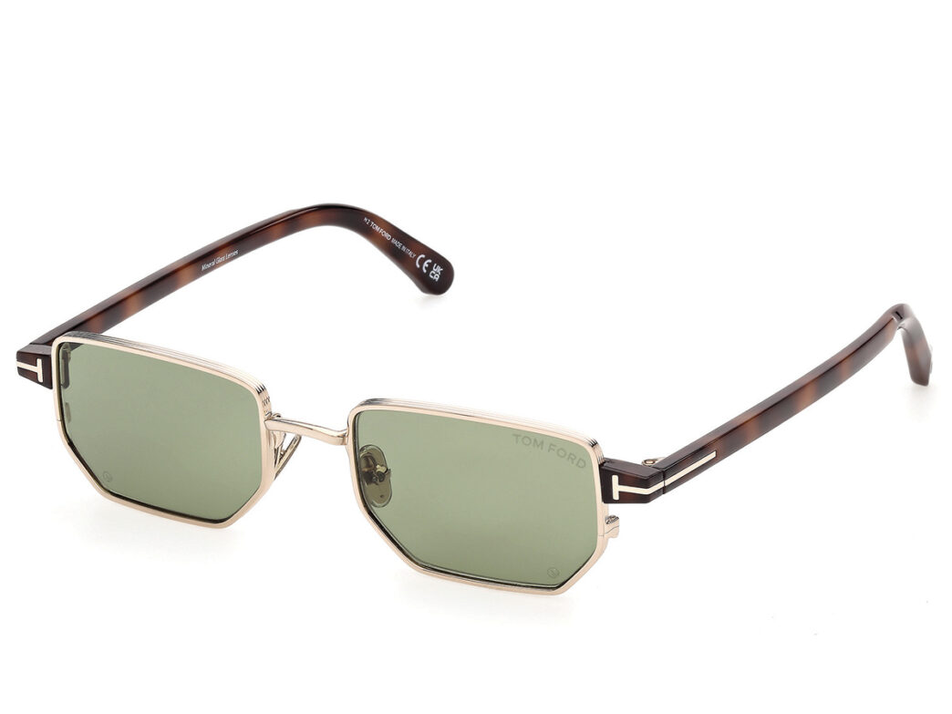 sergio-ramos-eligi-las-gafas-de-sol-perfectas-para-ver-a-espa-a-ganar