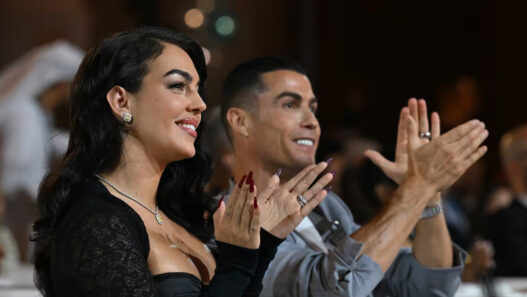 Cristiano Ronaldo y Georgina Rodríguez, en una gala de premios en Dubái en diciembre de 2024. Anadolu