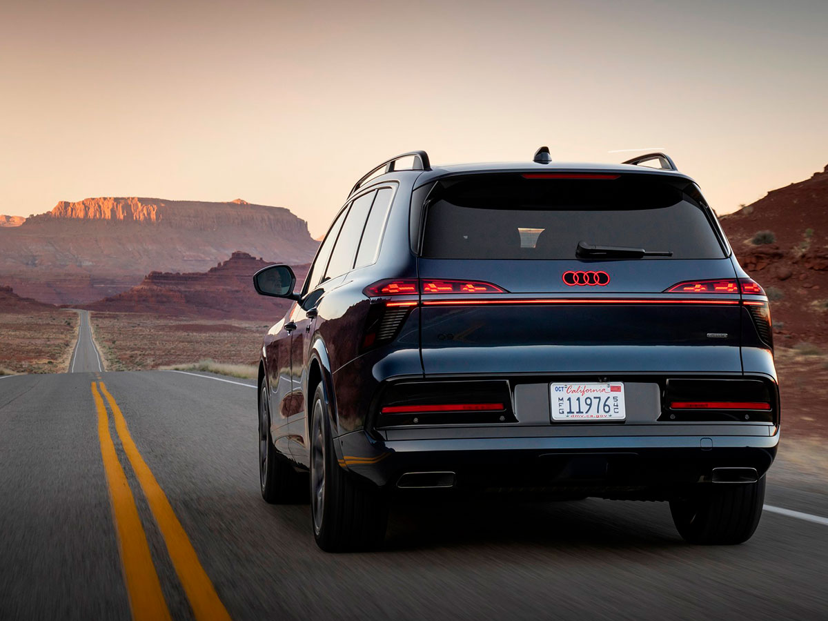 Audi Q9 vista trasera