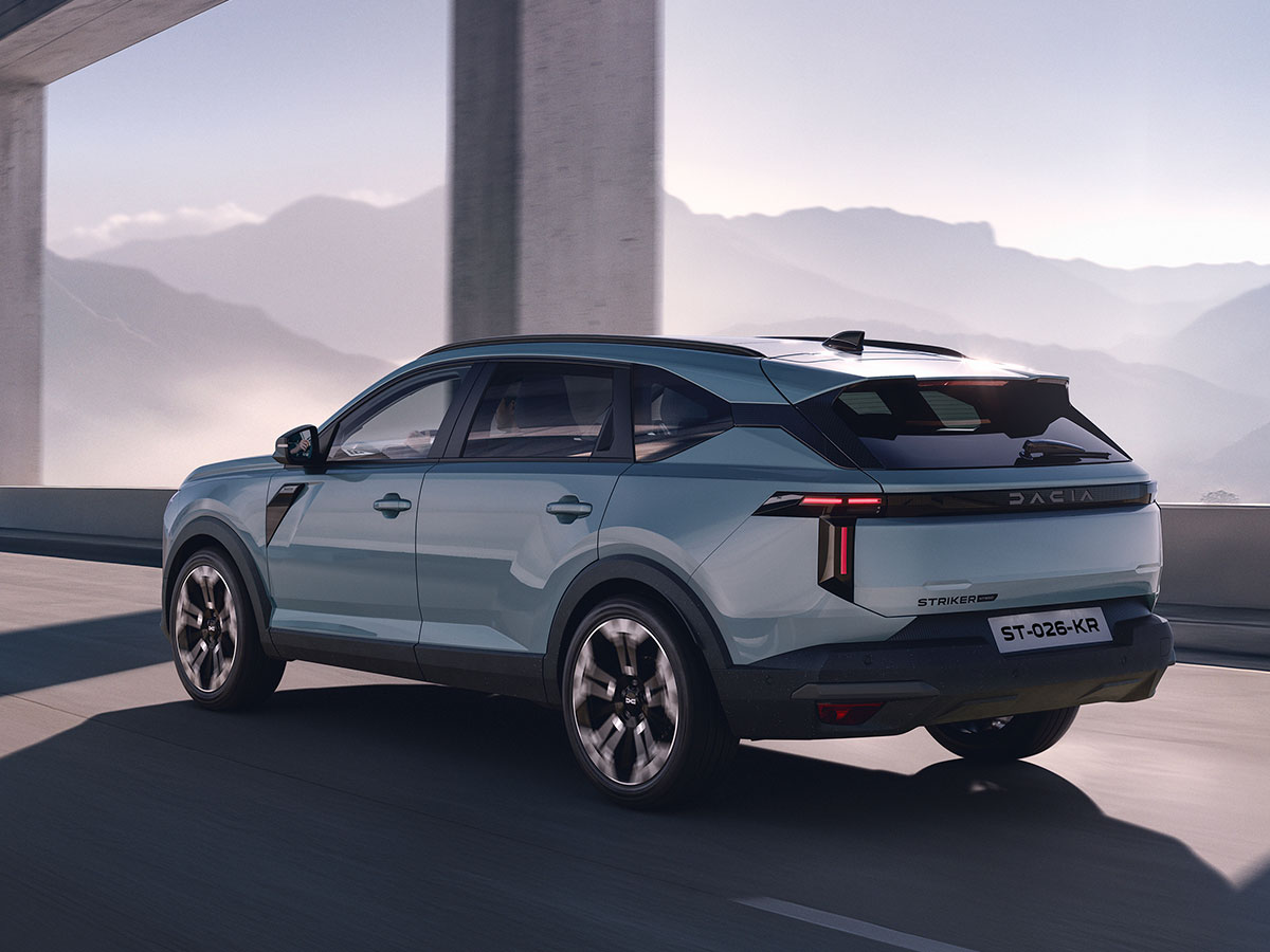 Dacia Striker 2026