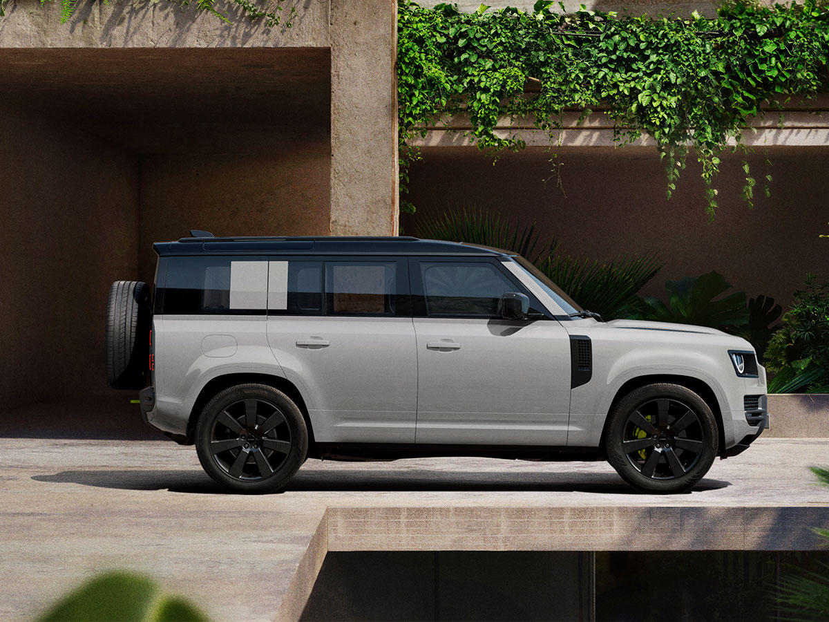 Land Rover Defender Vertex blanco 2027