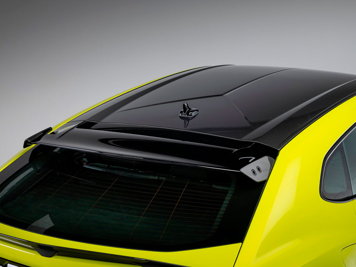 Lamborghini Urus amarillo 2026