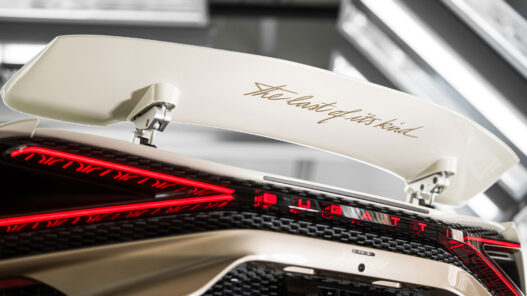 Bugatti Mistral detalle alerón