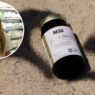 La farmacéutica María Sánchez Bonmatí junto al producto Beso Sun & Glow, de Beso Beach
