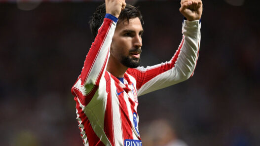 Alex Baena atlético de Madrid partido 19 agosto 2026
