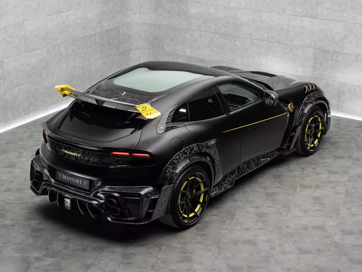 Ferrari Pugnator Mansoy negro