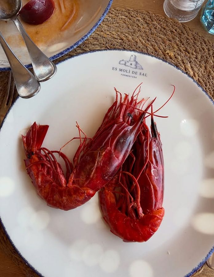 Gambones rojos restaurante Es Molí de Sal