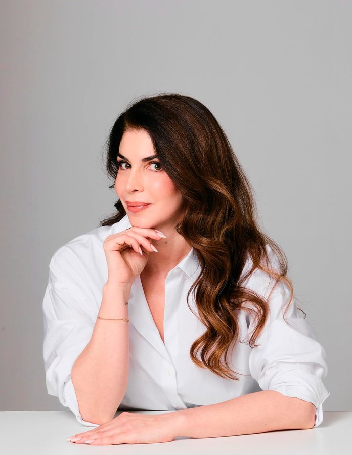 Ana Santamarina fundadora de Santamarina Cosmetics