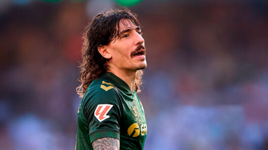 futbolista Héctor Bellerín