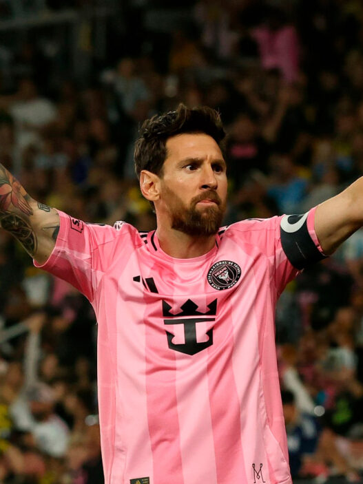 Lionel Messi, celebra el primer gol de su equipo durante el partido de la MLS entre el Columbus Crew y el Inter Miami CF, ScottsMiracle-Gro Field 27 de septiembre de 2026 en Columbus
