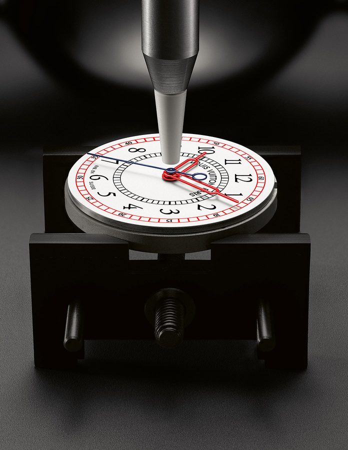 Esfera del nuevo reloj Monterey Ceramic de Louis Vuitton.