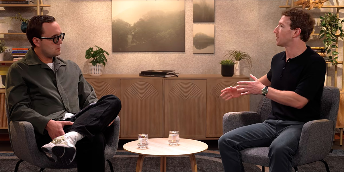 Alex Heath y Mark Zuckerberg sentados frente a frente durante la entrevista de Sources sobre Muse.