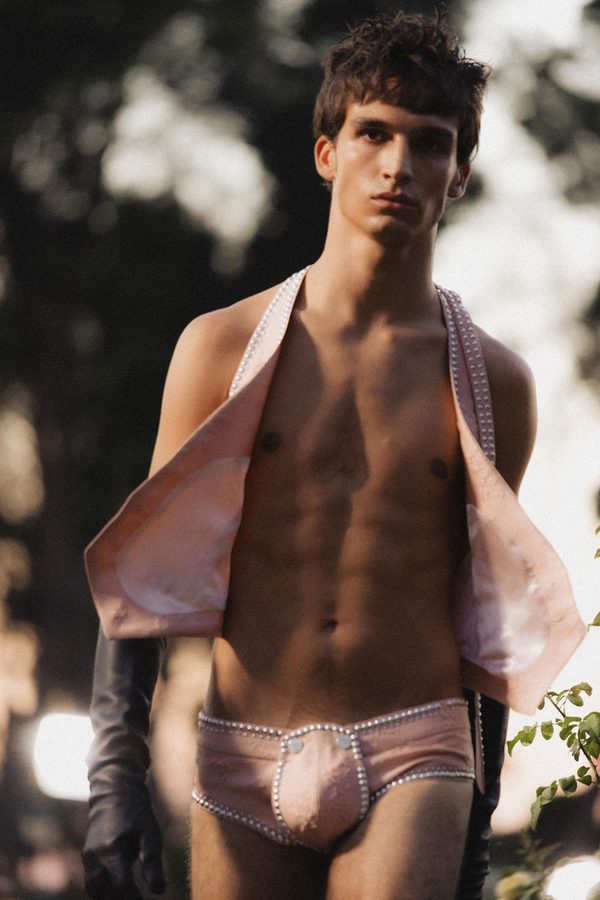 desfile Arcadia de Palomo Spain primavera verano 2027 en Mercedes-Benz Fashion Week Madrid