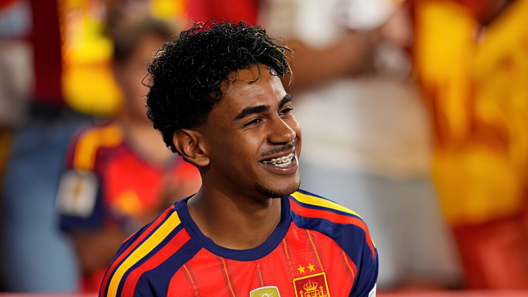 Imagen de Lamine Yamal con la camiseta de la Selección Española