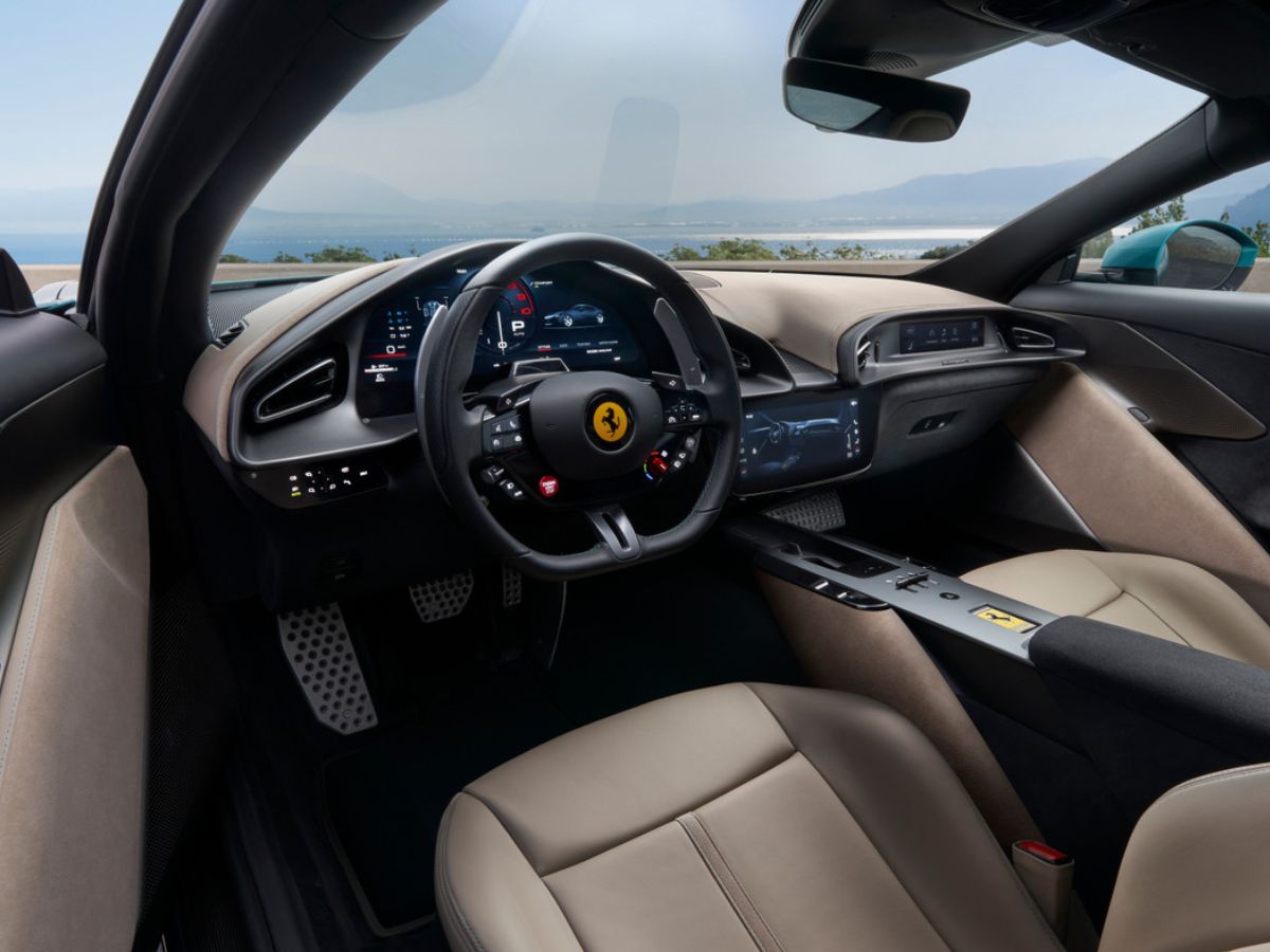 Foto interior del Ferrari Amalfi