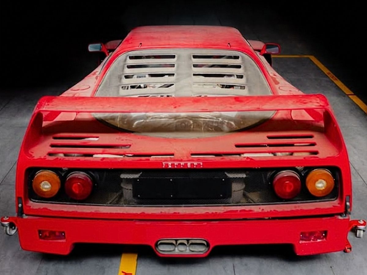 Vista trasera del Ferrari F40