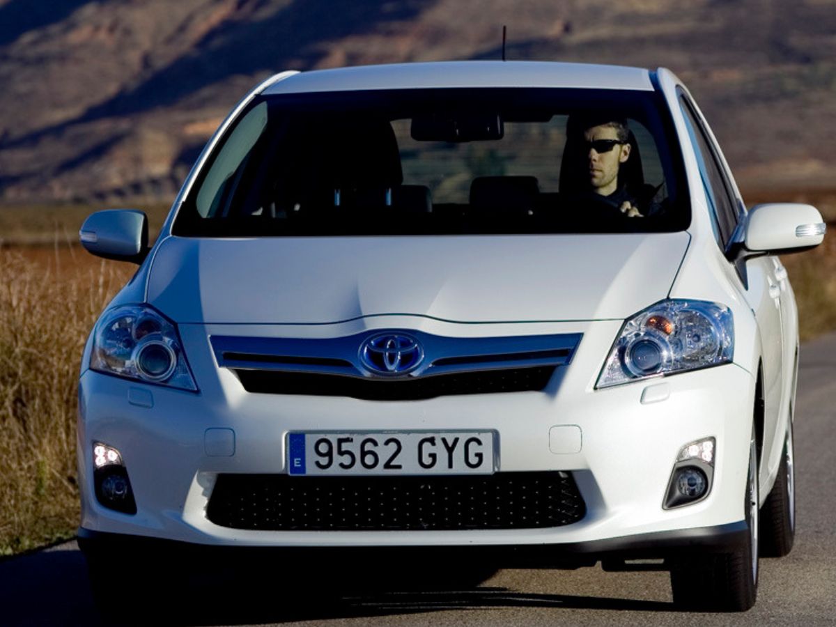 Vista exterior del Toyota Auris HSD 2012