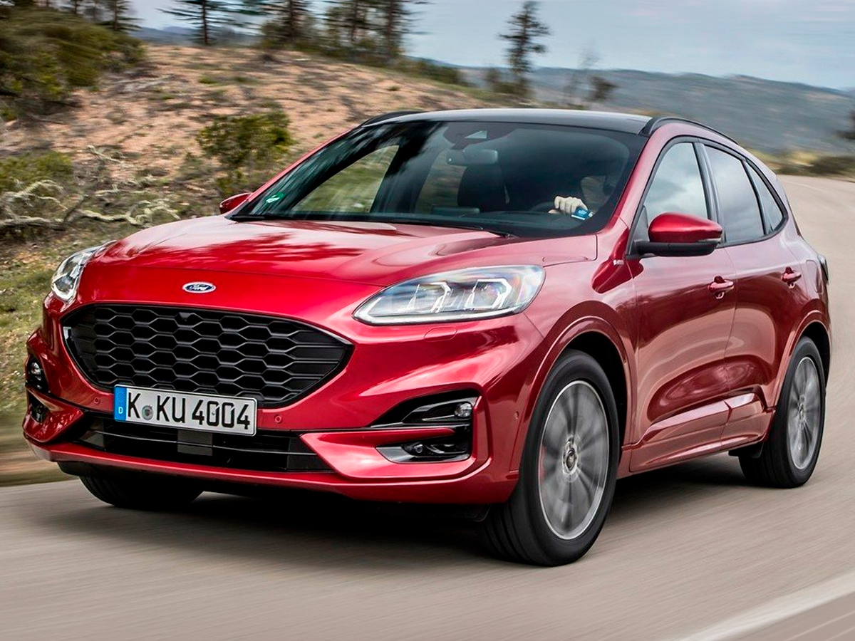 Ford Kuga FHEV rojo
