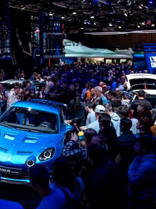 Pabellón del Mondial de l'Auto en Paris Expo Porte de Versailles.