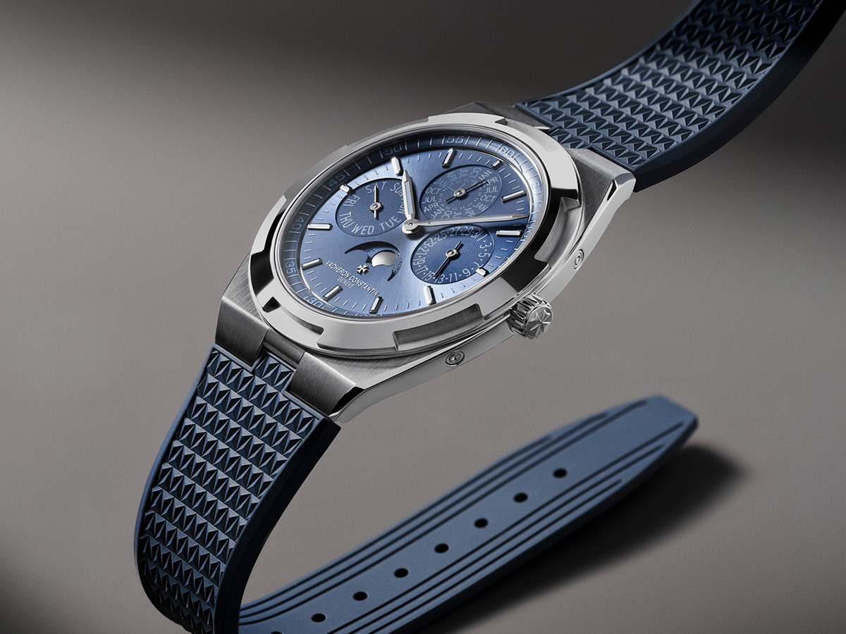 VACHERON CONSTANTIN OVERSEAS CALENDARIO PERPETUO ULTRAPLANO DE ESFERA AZUL