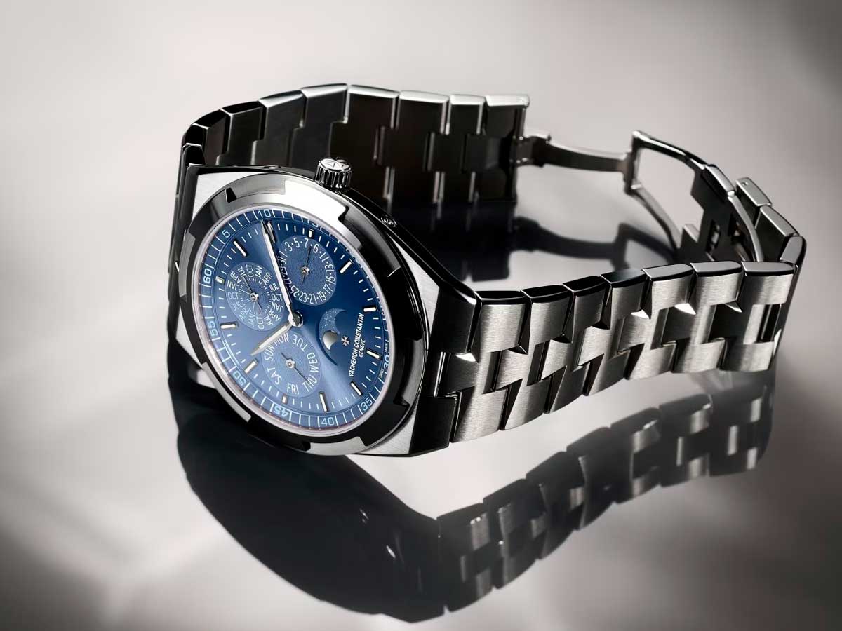 Vacheron Constantin Overseas Calendario perpetuo ultraplano azul