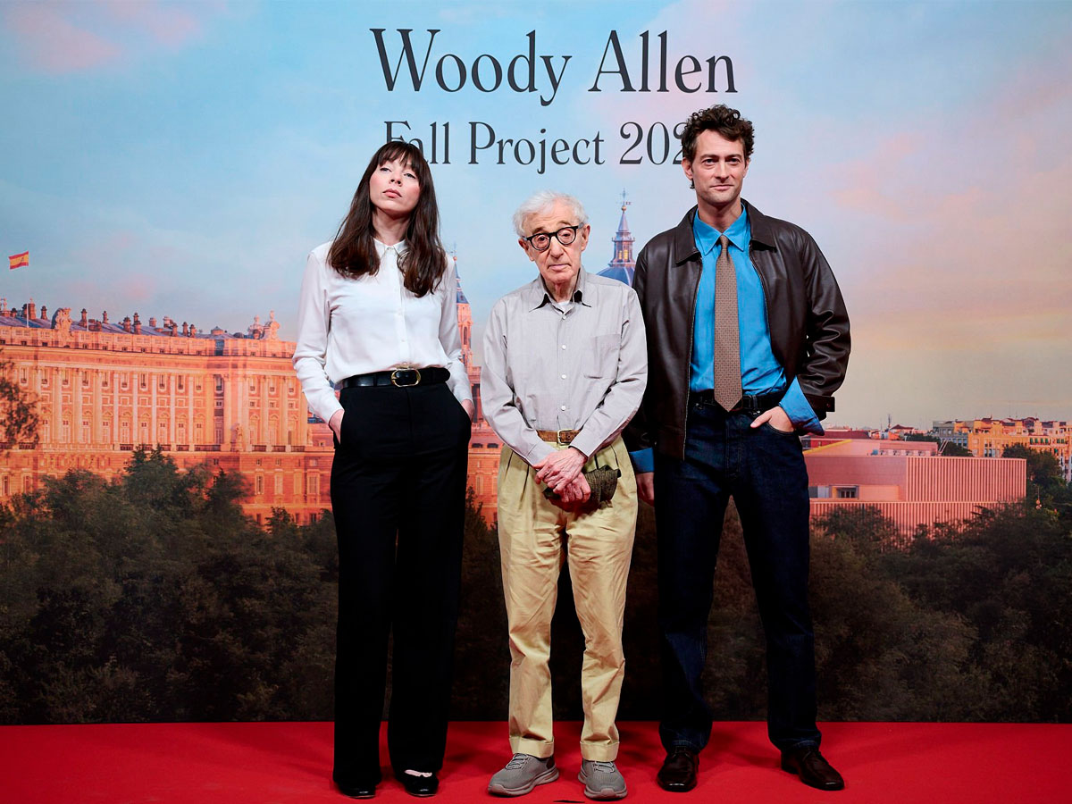 Woody Allen con Peter Vives y Alexi Wasser presentación película Madrid