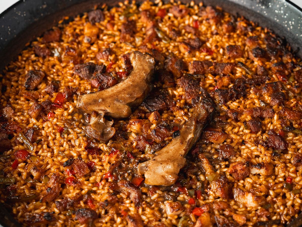 Arroz de costillas glaseadas en la arrocería Aynaelda, Latina, Madrid