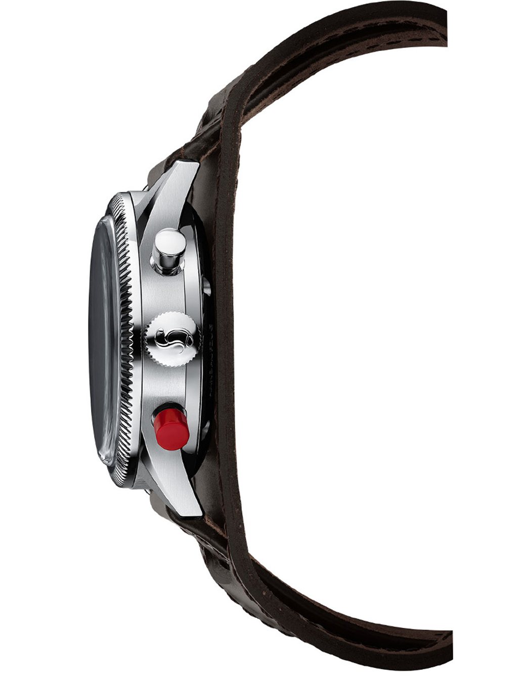 Perfil del Hanhart 417 ES Steve McQueen con el cristal de zafiro abombado y la correa cuff de Shell Cordovan