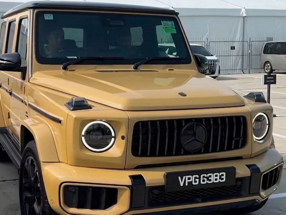 Foto del Mercedes-AMG G63 en color Arena Desértica 