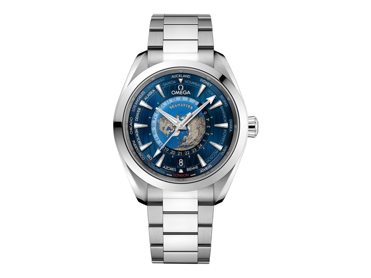 Omega Seamaster Aqua Terra 150M GMT Worldtimer 43 mm 220.10.43.22.03.001 con mapa de la Tierra en la esfera y brazalete de acero