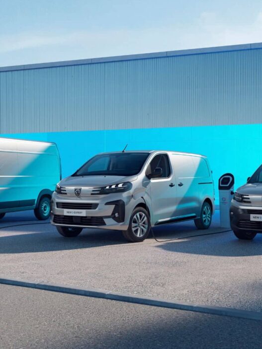 Foto de la gama de furgones de Peugeot E