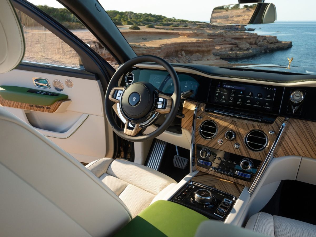 Foto del interior del Rolls-Royce Cullinan Series II
